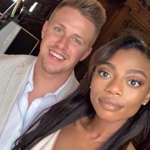 Meet your Posher, Casey